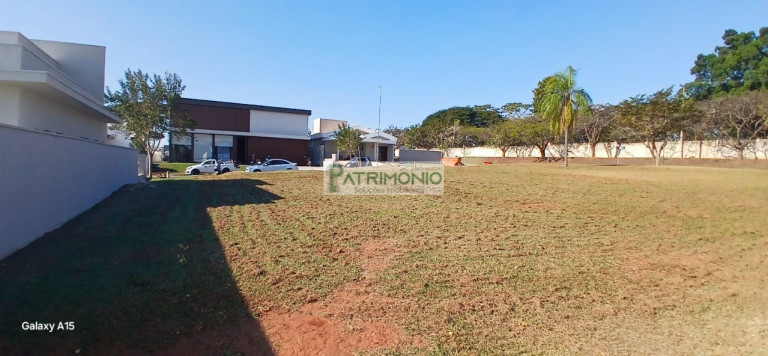 Terreno à Venda, 555 m² em Tamboré Jaguariúna - Jaguariúna
