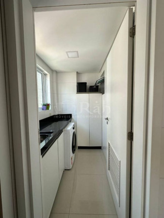 Imagem Apartamento com 3 Quartos à Venda, 120 m² em Centro - Balneário Camboriú Imagem Apartamento com 3 Quartos à Venda, 120 m² em Centro - Balneário Camboriú
