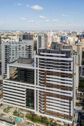 Apartamento com 3 Quartos à Venda,  em água Verde - Curitiba