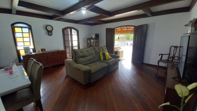 Imagem Casa com 4 Quartos à Venda,  em Conego - Nova Friburgo