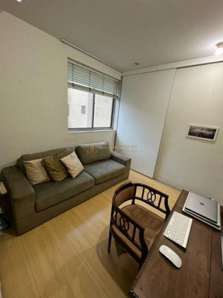 Imagem Apartamento com 3 Quartos à Venda, 91 m² em Lagoa - Rio De Janeiro Imagem Apartamento com 3 Quartos à Venda, 91 m² em Lagoa - Rio De Janeiro