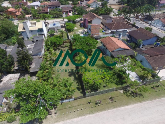Imagem Casa com 3 Quartos à Venda, 159 m² em Praia Das Palmeiras - Itapoá Imagem Casa com 3 Quartos à Venda, 159 m² em Praia Das Palmeiras - Itapoá