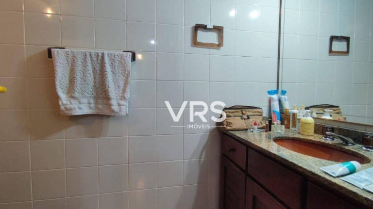 Imagem Apartamento com 4 Quartos à Venda ou Locação, 220 m² em Agriões - Teresópolis