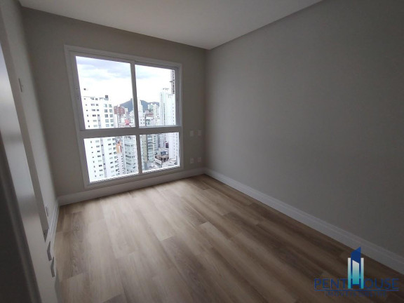 Imagem Apartamento com 3 Quartos à Venda, 140 m² em Centro - Balneário Camboriú Imagem Apartamento com 3 Quartos à Venda, 140 m² em Centro - Balneário Camboriú