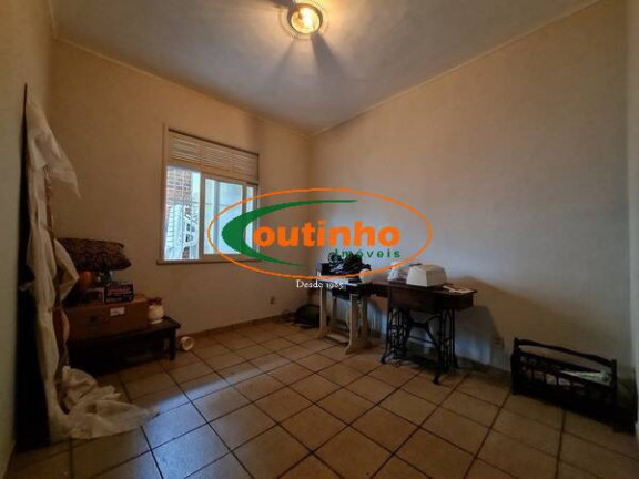 Imagem Casa com 7 Quartos à Venda, 371 m² em Rocha - Rio De Janeiro