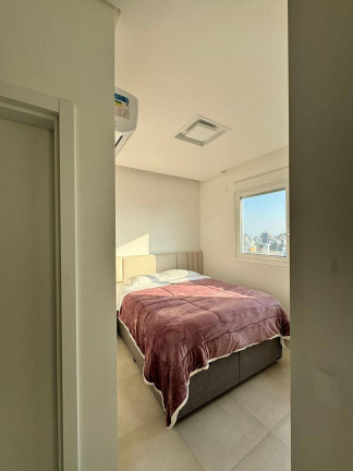 Foto do imóvel Apartamento com 2 Quartos à Venda, 69 m² em Centro - Florianópolis