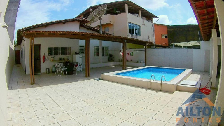 Casa com 3 Quartos à Venda, 204 m² em Itapebussu - Guarapari
