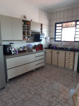 Imagem Casa com 3 Quartos à Venda, 495 m² em Flor Do Vale - Tremembé