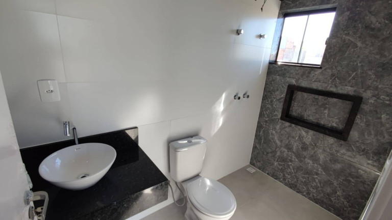 Imagem Sobrado com 3 Quartos à Venda, 92 m² em Floresta - Cascavel