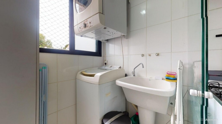 Imagem Imóvel com 2 Quartos à Venda, 53 m² em Tristeza - Porto Alegre Imagem Imóvel com 2 Quartos à Venda, 53 m² em Tristeza - Porto Alegre