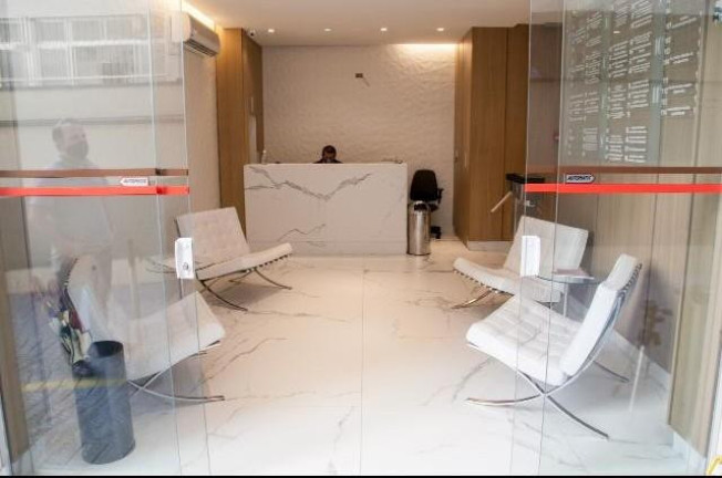 Sala Comercial à Venda, 40 m² em Higienópolis - São Paulo