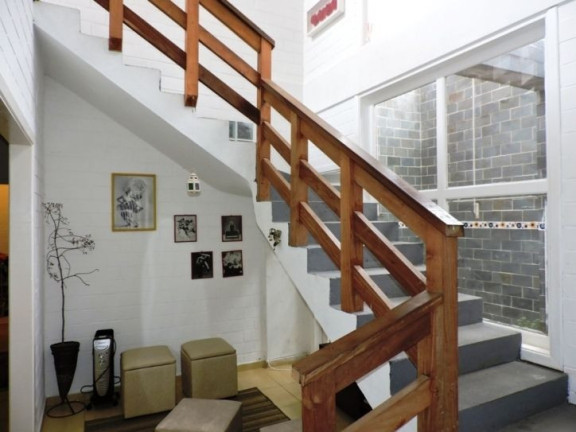 Imagem Casa com 4 Quartos à Venda, 205 m² em Parque Das Artes - Embu Das Artes