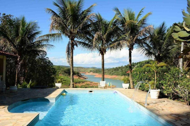 Imagem Casa com 4 Quartos à Venda, 5.310 m² em Jacareí Imagem Casa com 4 Quartos à Venda, 5.310 m² em Jacareí