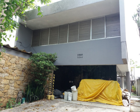 Imagem Sobrado com 4 Quartos à Venda, 519 m² em Jardim Petrópolis - São Paulo