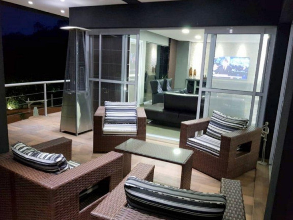 Imagem Casa com 5 Quartos à Venda, 750 m² em Jardim Do Golf I - Jandira Imagem Casa com 5 Quartos à Venda, 750 m² em Jardim Do Golf I - Jandira