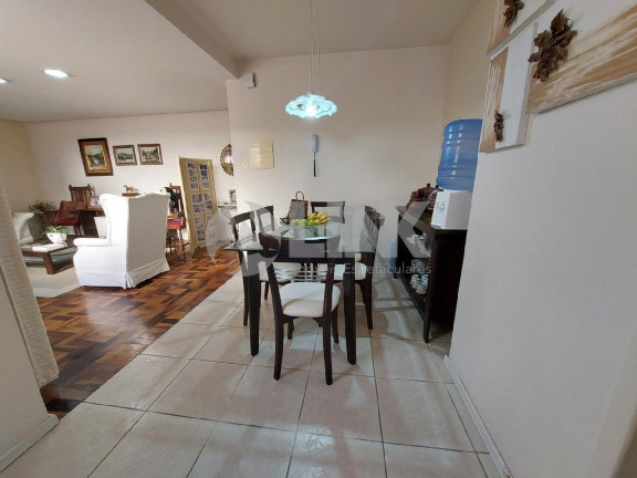 Imagem Apartamento com 2 Quartos à Venda, 9.058 m² em Floresta - Porto Alegre