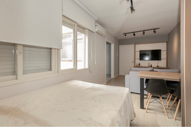 Imagem Studio com 1 Quarto à Venda, 31 m² em Passo Da Areia - Porto Alegre Imagem Studio com 1 Quarto à Venda, 31 m² em Passo Da Areia - Porto Alegre