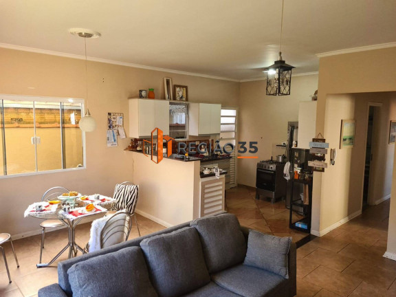 Imagem Casa com 3 Quartos à Venda, 130 m² em Santa Teresa - Poços De Caldas