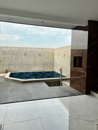 Imagem Casa com 3 Quartos à Venda, 240 m² em Setor Habitacional Arniqueira (águas Claras) - Brasília Imagem Casa com 3 Quartos à Venda, 240 m² em Setor Habitacional Arniqueira (águas Claras) - Brasília