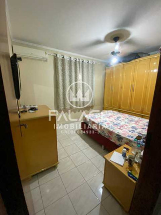 Imagem Imóvel com 2 Quartos para Alugar, 70 m² em Santa Terezinha - Piracicaba Imagem Imóvel com 2 Quartos para Alugar, 70 m² em Santa Terezinha - Piracicaba