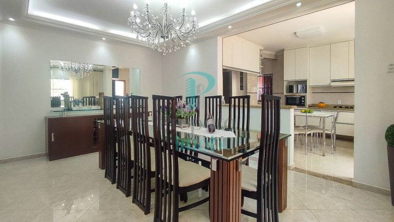 Imagem Sobrado com 4 Quartos à Venda, 315 m² em Quitaúna - Osasco Imagem Sobrado com 4 Quartos à Venda, 315 m² em Quitaúna - Osasco