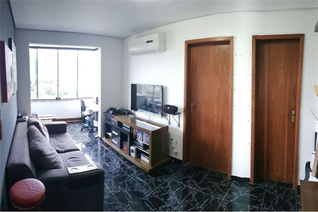 Imagem Imóvel com 1 Quarto à Venda, em Partenon - Porto Alegre Imagem Imóvel com 1 Quarto à Venda, em Partenon - Porto Alegre