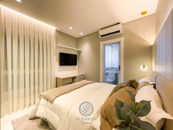 Imagem Apartamento com 4 Quartos à Venda, 254 m² em Meia Praia - Itapema