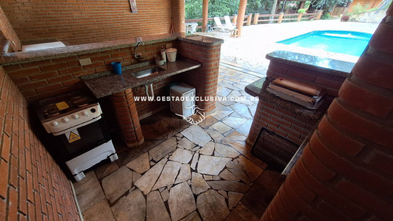 Imagem Chácara com 4 Quartos à Venda, 3.580 m² em Parque Estâncias - Morungaba