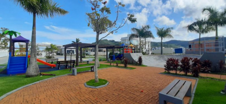Imóvel à Venda, 150 m² em Beira Rio - Biguaçu