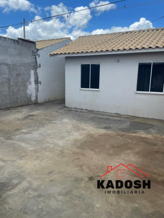 Imagem Casa com 2 Quartos à Venda, 130 m² em Registro - Feira De Santana Imagem Casa com 2 Quartos à Venda, 130 m² em Registro - Feira De Santana