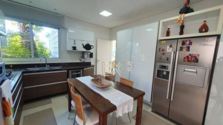 Imagem Casa com 4 Quartos à Venda, 400 m² em Córrego Grande - Florianópolis