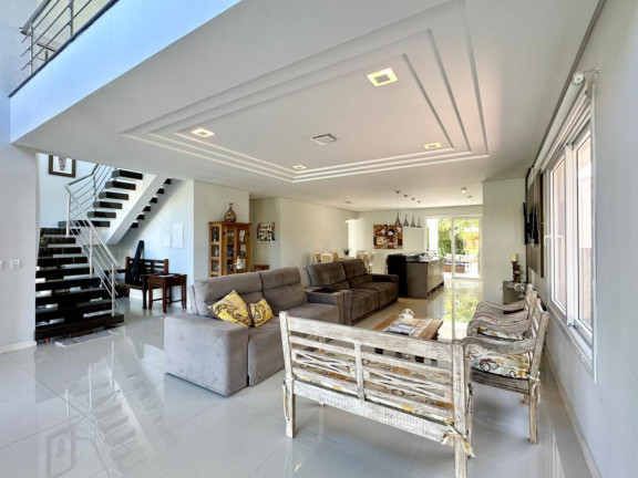 Imagem Casa com 5 Quartos à Venda, 330 m² em -- - Capao Da Canoa Imagem Casa com 5 Quartos à Venda, 330 m² em -- - Capao Da Canoa