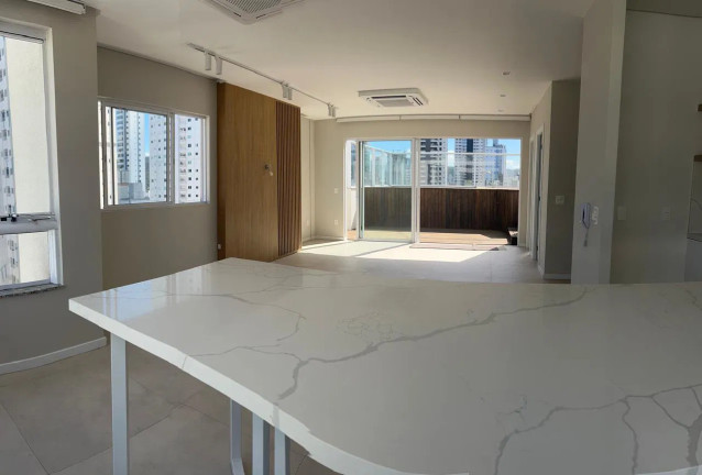 Imagem Cobertura com 4 Quartos à Venda, 240 m² em Centro - Balneário Camboriú