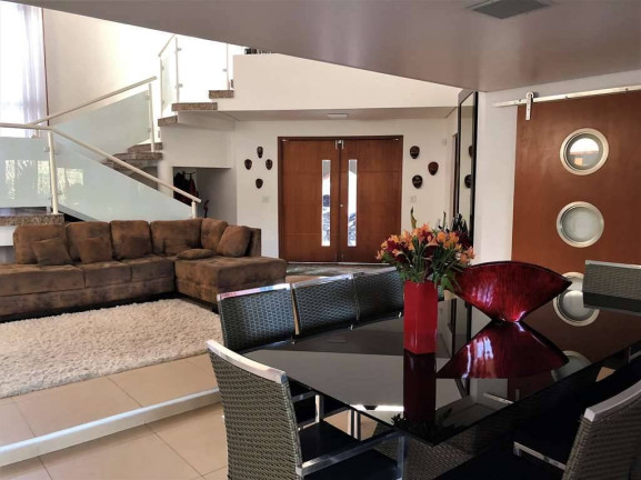 Imagem Casa com 5 Quartos à Venda,  em Jardim Ana Estela - Carapicuíba