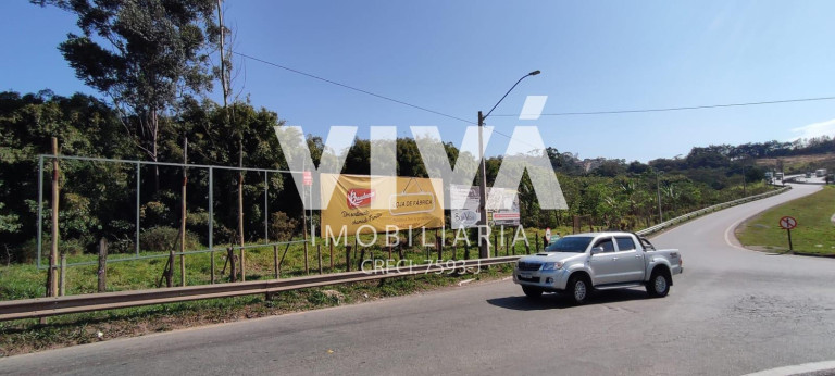 Imóvel para Alugar, 9 m² em Pires - Extrema