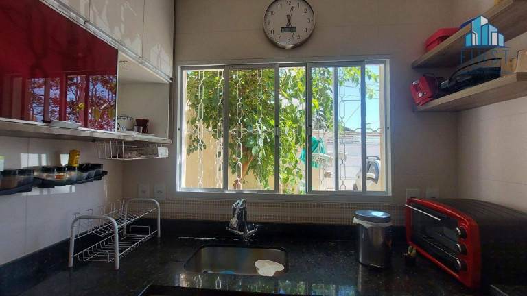 Imagem Casa com 3 Quartos à Venda, 95 m² em Parque Dos Estados - Louveira