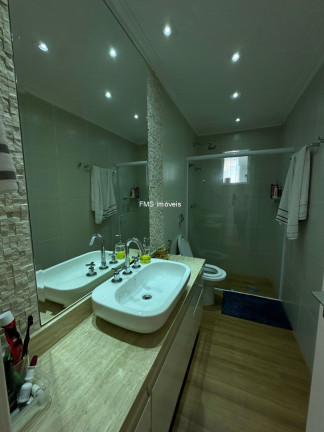 Imagem Imóvel com 3 Quartos à Venda, 114 m² em Moema - São Paulo Imagem Imóvel com 3 Quartos à Venda, 114 m² em Moema - São Paulo