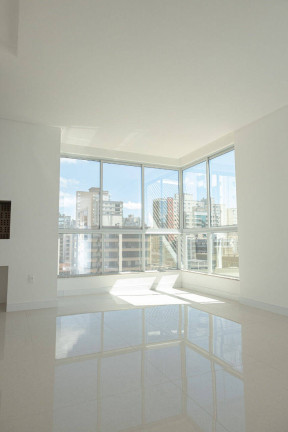 Imagem Apartamento com 3 Quartos à Venda, 96 m² em Meia Praia - Itapema