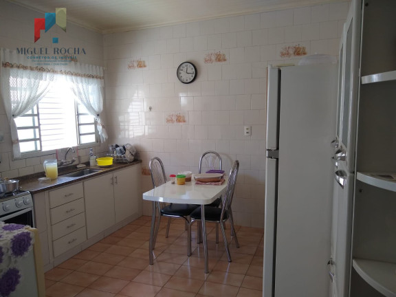 Imagem Casa com 2 Quartos à Venda, 100 m² em Centro - Tatuí Imagem Casa com 2 Quartos à Venda, 100 m² em Centro - Tatuí