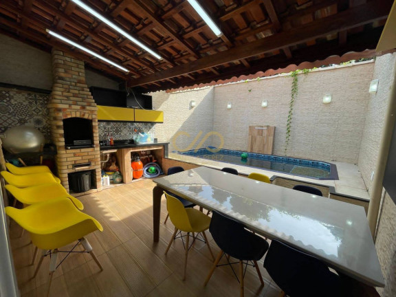 Imagem Sobrado com 3 Quartos à Venda, 172 m² em Guilhermina - Praia Grande Imagem Sobrado com 3 Quartos à Venda, 172 m² em Guilhermina - Praia Grande