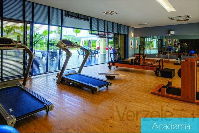 Imagem Terreno à Venda, 709 m² em Centro - Camboriú