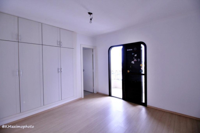 Imagem Imóvel com 4 Quartos à Venda, 330 m² em Santo Amaro - São Paulo Imagem Imóvel com 4 Quartos à Venda, 330 m² em Santo Amaro - São Paulo