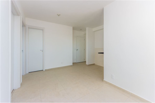 Imagem Imóvel com 2 Quartos à Venda, em Vila Guilherme - São Paulo Imagem Imóvel com 2 Quartos à Venda, em Vila Guilherme - São Paulo
