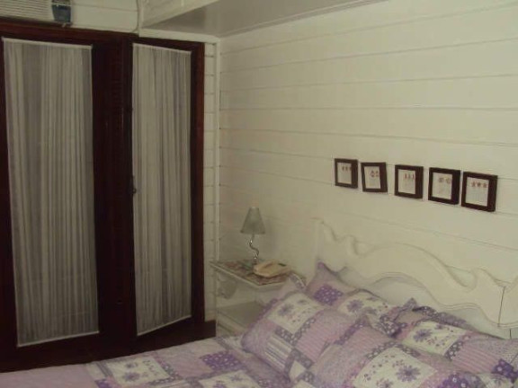 Imagem Casa com 4 Quartos à Venda, 700 m² em Camboinhas - Niterói Imagem Casa com 4 Quartos à Venda, 700 m² em Camboinhas - Niterói