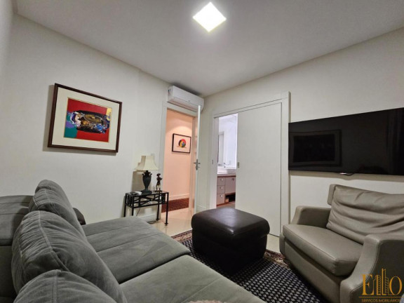 Imagem Apartamento com 4 Quartos à Venda, 136 m² em Centro - Balneário Camboriú Imagem Apartamento com 4 Quartos à Venda, 136 m² em Centro - Balneário Camboriú