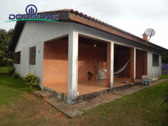 Imagem Casa com 2 Quartos à Venda, 760 m² em Viamão Imagem Casa com 2 Quartos à Venda, 760 m² em Viamão