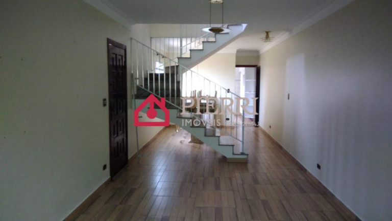 Sobrado com 3 Quartos à Venda, 265 m² em Vila Mangalot - São Paulo