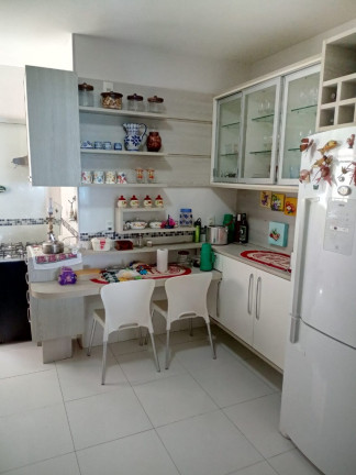 Imagem Apartamento com 4 Quartos à Venda, 198 m² em Centro - Guarapari