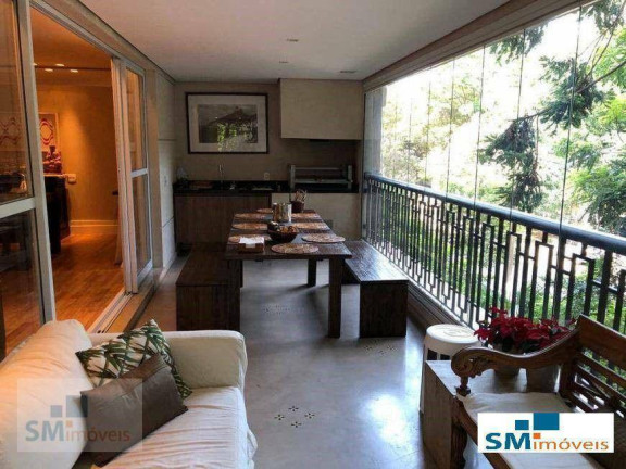 Apartamento com 3 Quartos para Alugar, 186 m² em Santo Amaro - São Paulo
