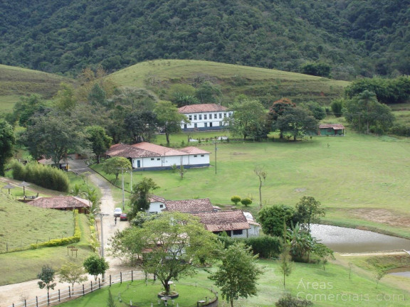 Imagem Chácara com 28 Quartos à Venda, 1.330.000 m² em Rural - Piquete